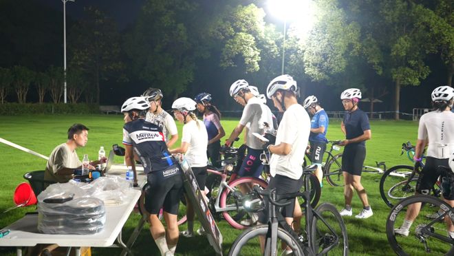 乐鱼体育嘉北夜骑开放！速来Get预定方法～(图3)